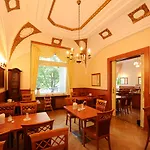 City Hotel Am Kurfuerstendamm 